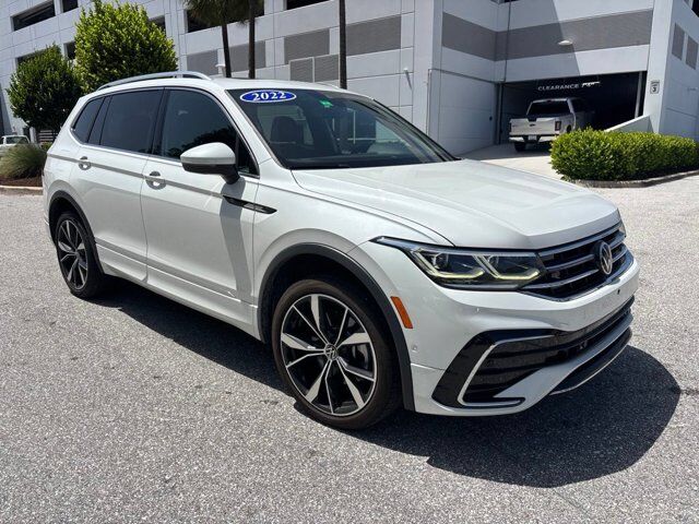 2022 Volkswagen Tiguan SEL R-Line