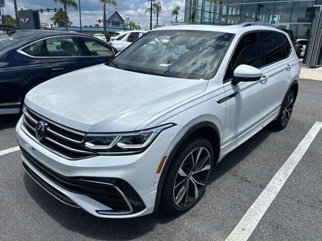 2024 Volkswagen Tiguan SEL R-Line 4Motion
