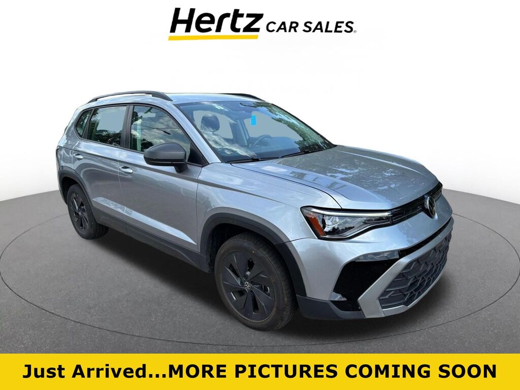 2025 Volkswagen Taos S — photo 1 of 1