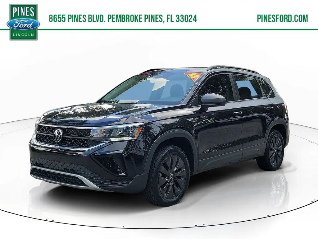2024 Volkswagen Taos S — photo 1 of 13