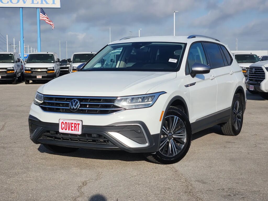 2024 Volkswagen Tiguan Wolfsburg Edition — photo 1 of 4