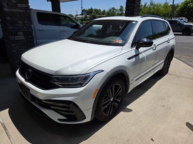2022 Volkswagen Tiguan SE R-Line Black 4Motion