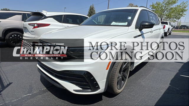 2024 Volkswagen Tiguan SE R-Line Black