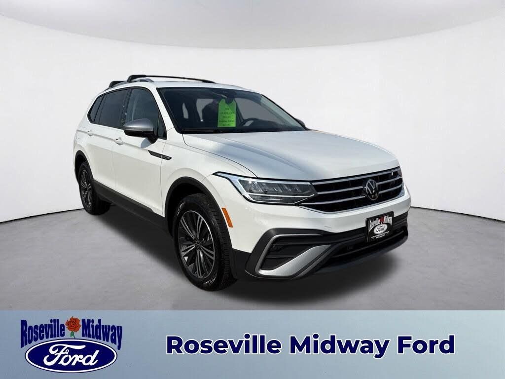 2024 Volkswagen Tiguan Wolfsburg Edition 4Motion — photo 1 of 1