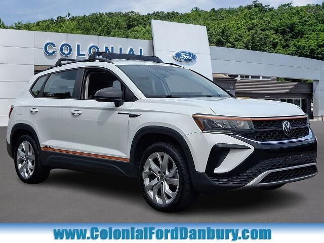 2023 Volkswagen Taos S 4Motion