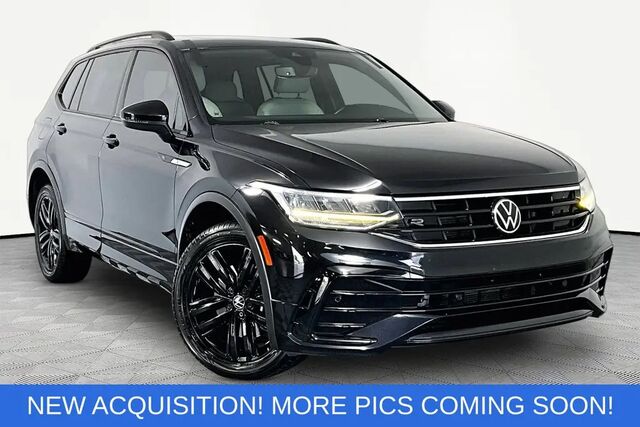 2022 Volkswagen Tiguan SE R-Line Black