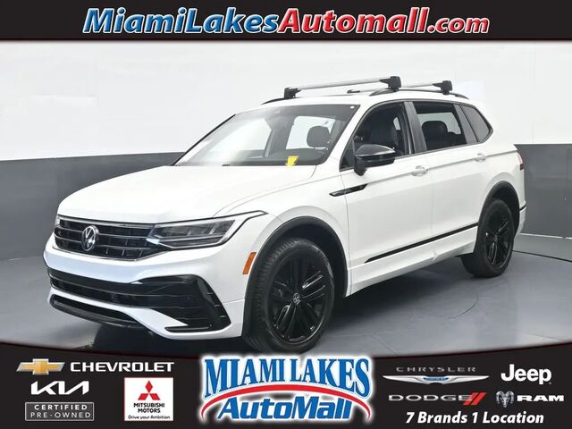 2022 Volkswagen Tiguan SE R-Line Black