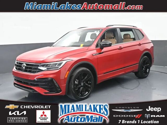 2024 Volkswagen Tiguan SE R-Line Black