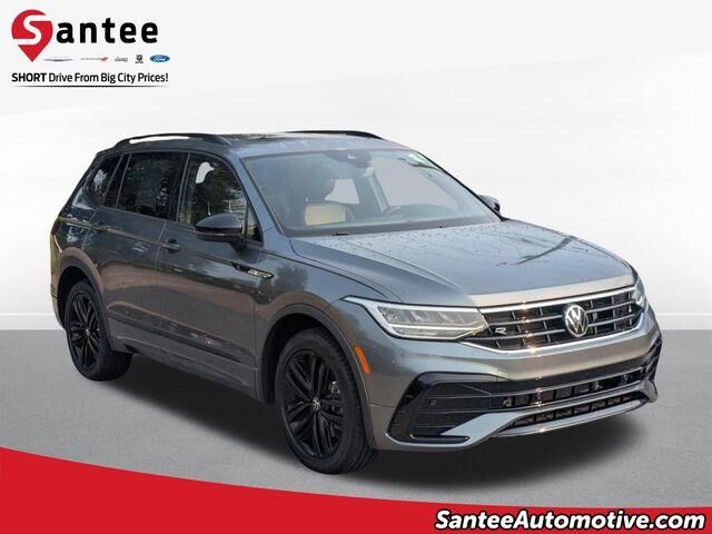 2022 Volkswagen Tiguan SE R-Line Black