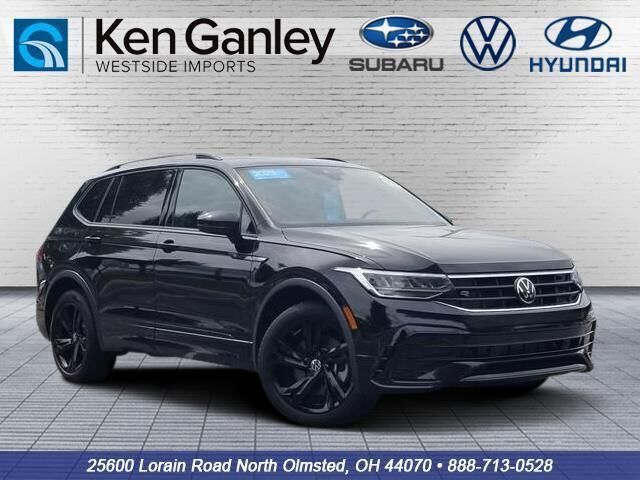 2023 Volkswagen Tiguan SE R-Line Black
