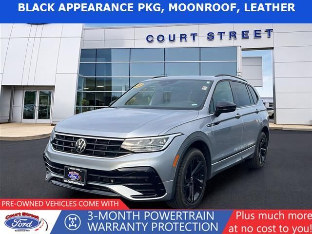 2023 Volkswagen Tiguan SE R-Line Black