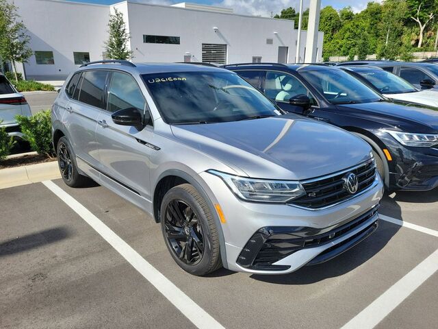 2023 Volkswagen Tiguan 2.0T SE R-Line Black