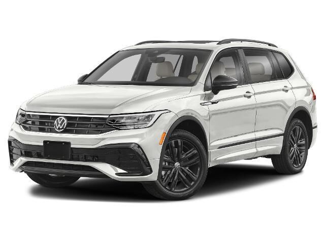 2023 Volkswagen Tiguan SE R-Line Black — photo 1 of 13