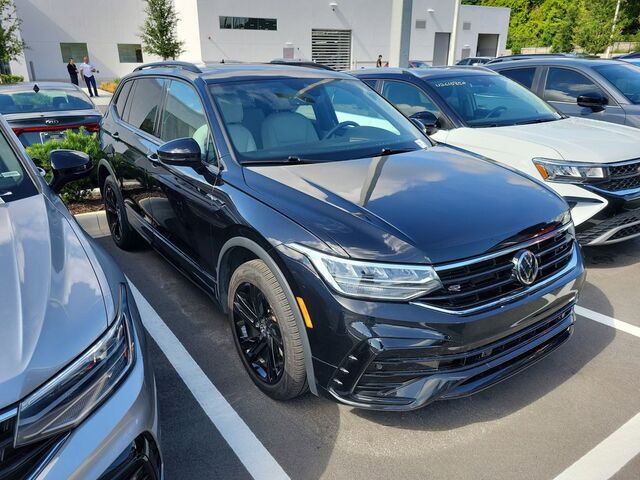 2024 Volkswagen Tiguan 2.0T SE R-Line Black