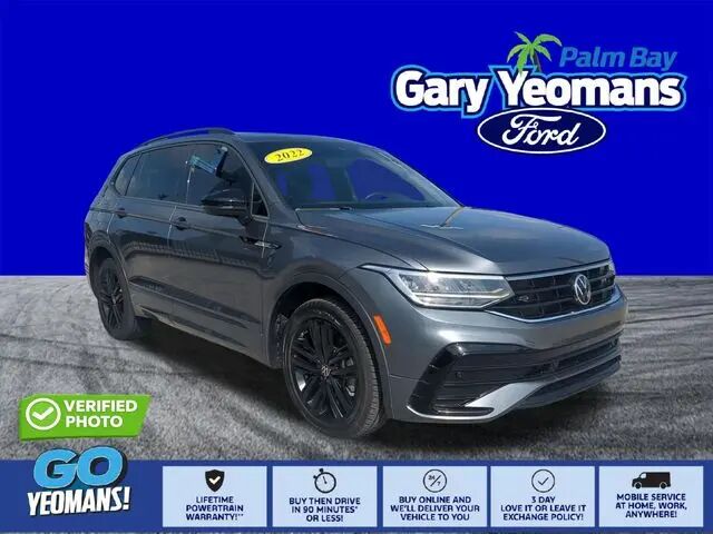 2022 Volkswagen Tiguan SE R-Line Black
