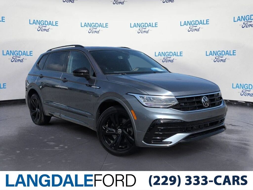 2023 Volkswagen Tiguan SE R-Line Black