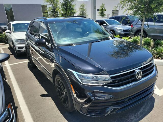2024 Volkswagen Tiguan 2.0T SE R-Line Black