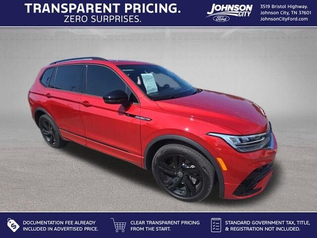 2024 Volkswagen Tiguan SE R-Line Black