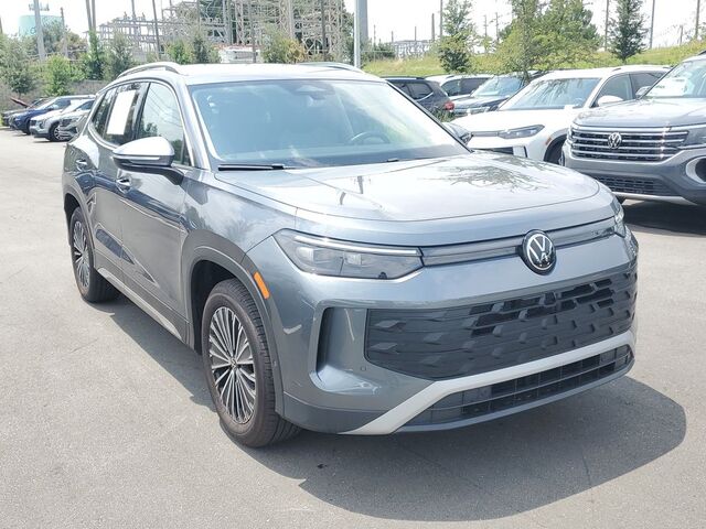 2025 Volkswagen Tiguan 2.0T S