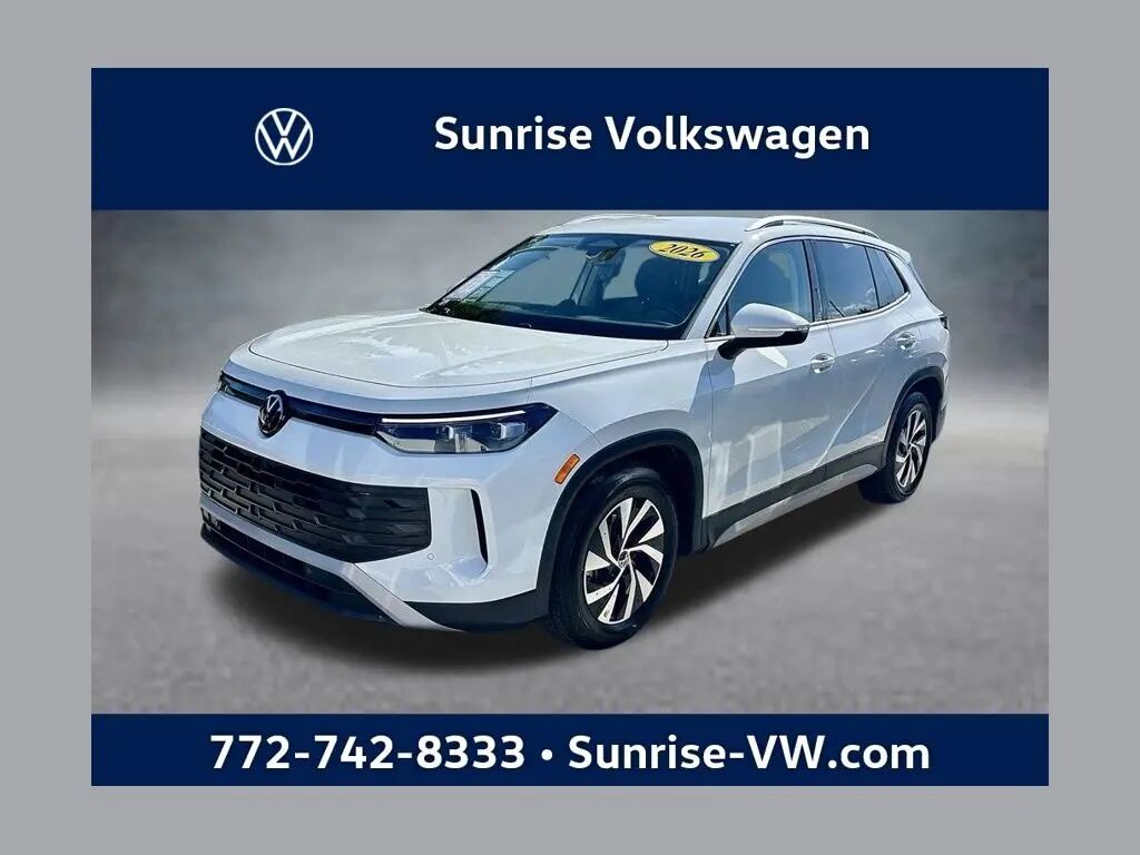 2026 Volkswagen Tiguan S — photo 1 of 13