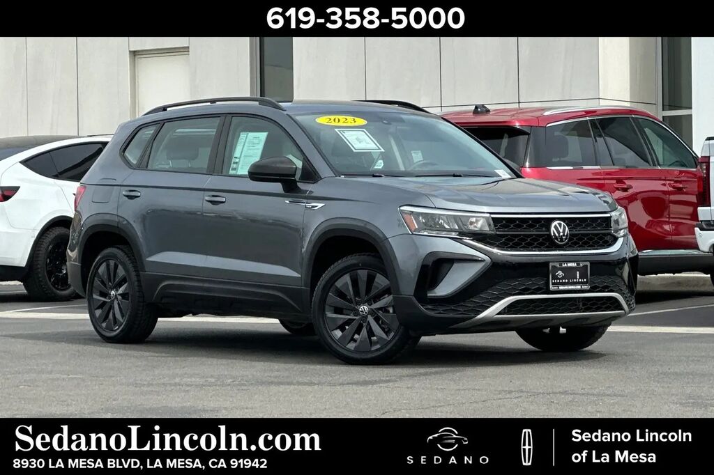 2023 Volkswagen Taos S — photo 1 of 1
