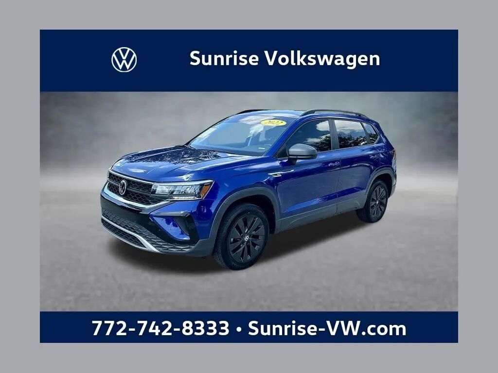 2022 Volkswagen Taos S — photo 1 of 13