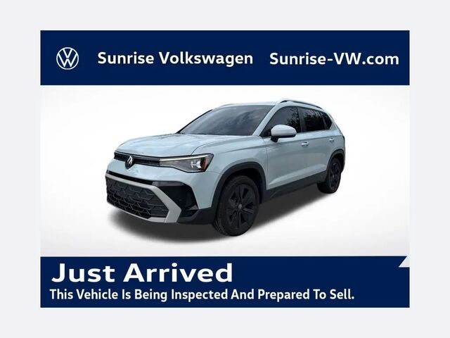 2025 Volkswagen Taos SE