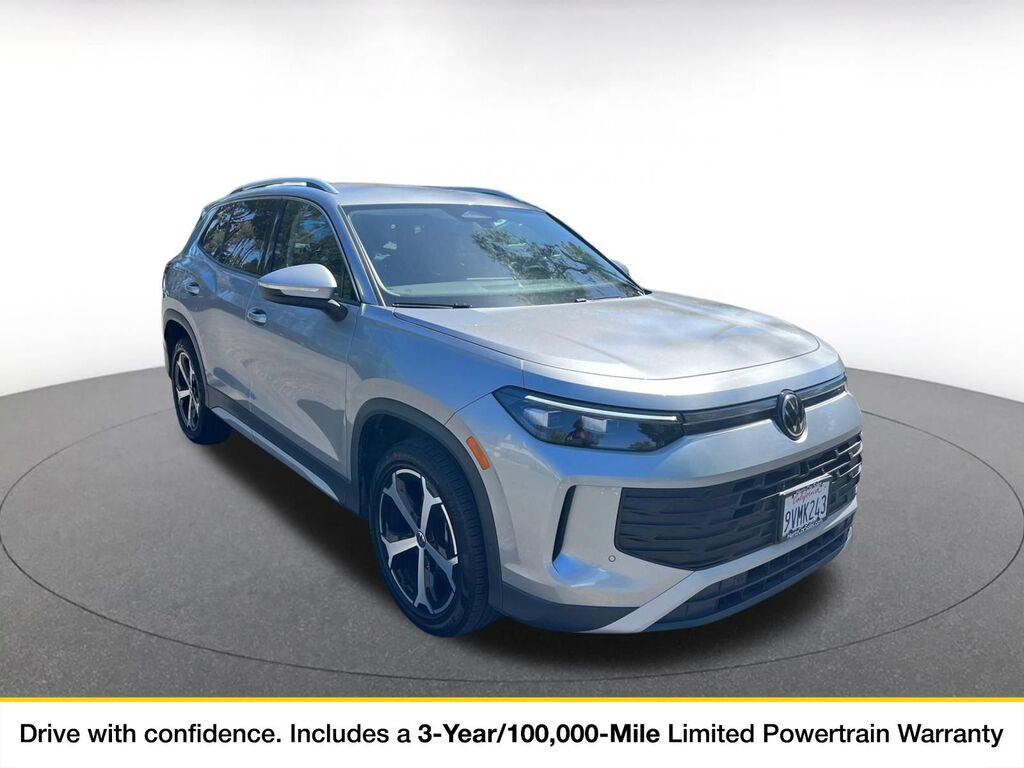2026 Volkswagen Tiguan SE — photo 1 of 11
