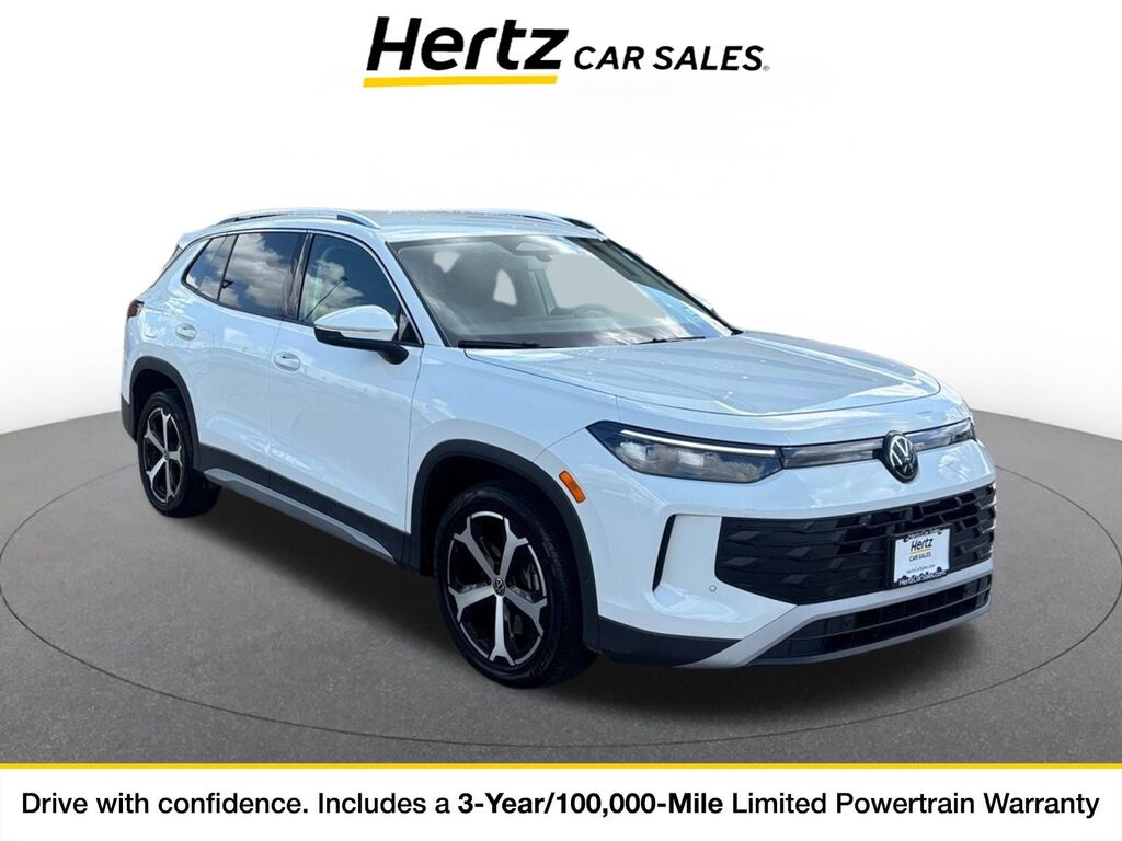 2026 Volkswagen Tiguan SE — photo 1 of 11