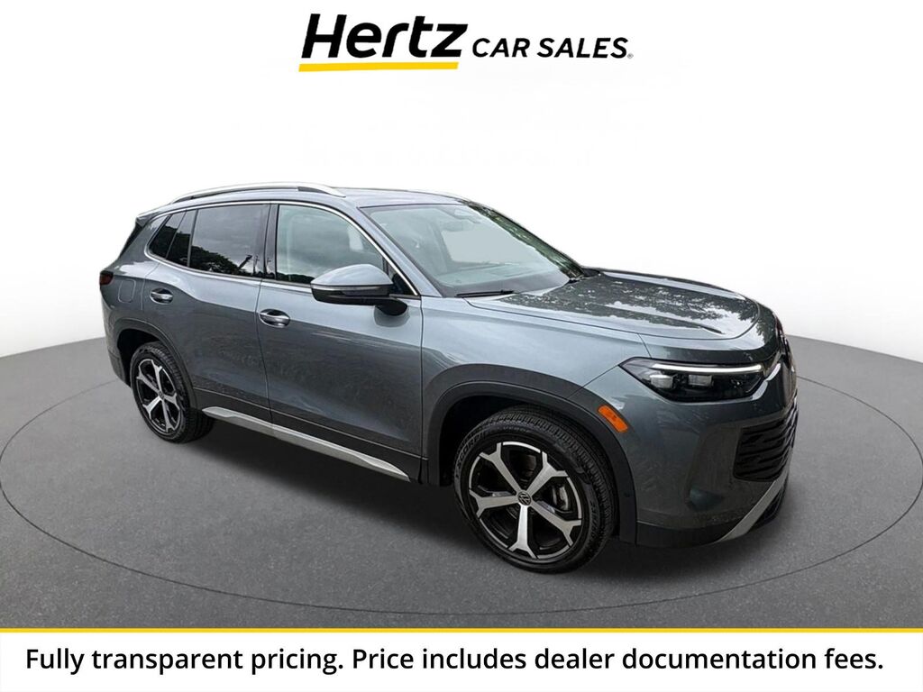 2026 Volkswagen Tiguan SE — photo 1 of 11