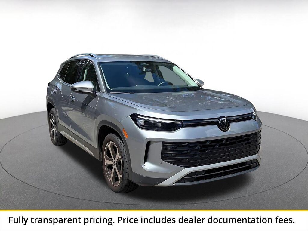2026 Volkswagen Tiguan SE — photo 1 of 4