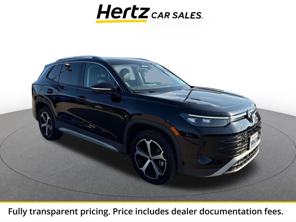 2026 Volkswagen Tiguan SE — photo 1 of 13