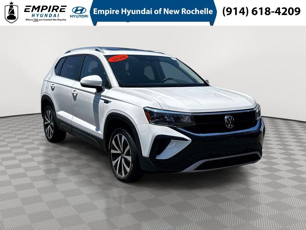 2024 Volkswagen Taos SE — photo 1 of 13