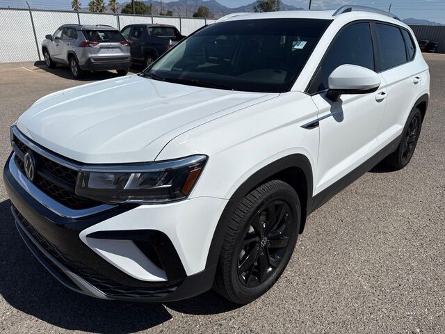 2023 Volkswagen Taos SE