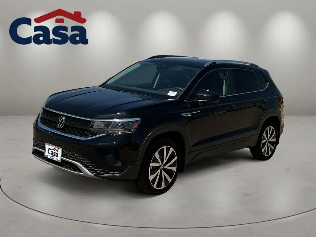 2023 Volkswagen Taos SE — photo 1 of 13