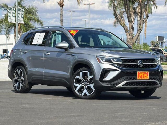 2022 Volkswagen Taos SEL 4Motion