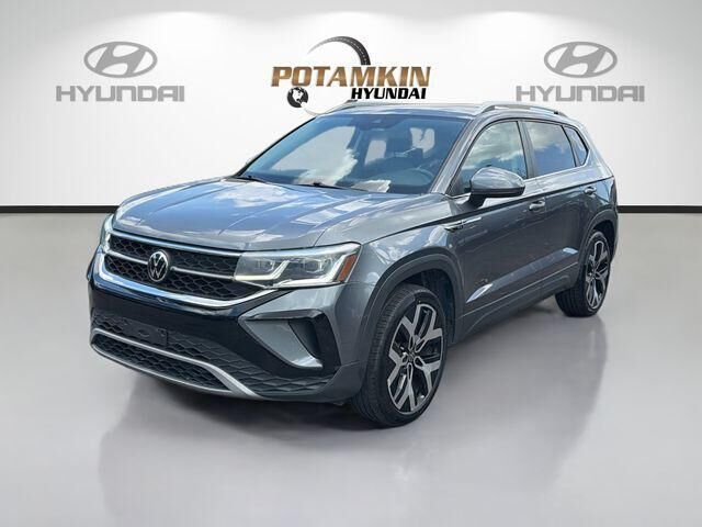 2022 Volkswagen Taos SEL 4Motion