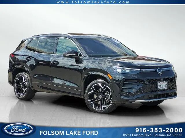 2025 Volkswagen Tiguan SEL R-Line 4Motion