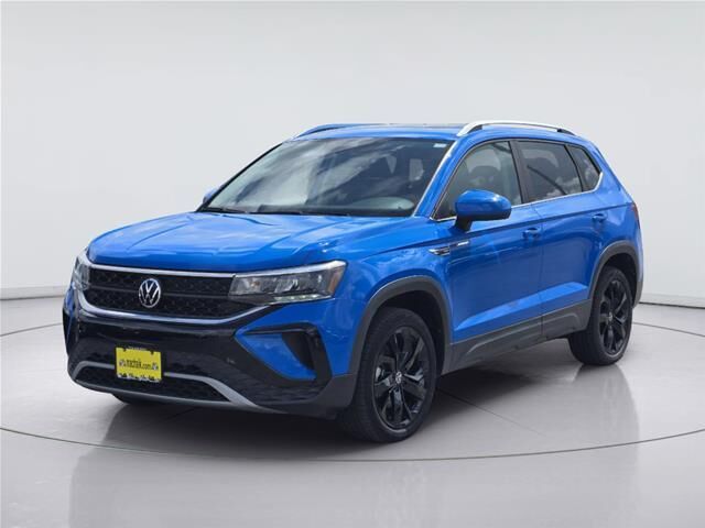 2022 Volkswagen Taos SE — photo 1 of 1