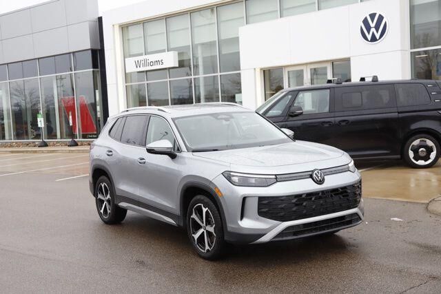 2025 Volkswagen Tiguan SE 4Motion