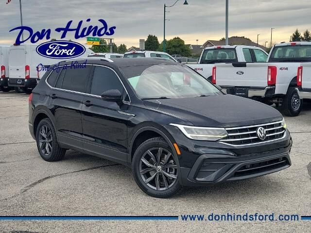 2023 Volkswagen Tiguan SE