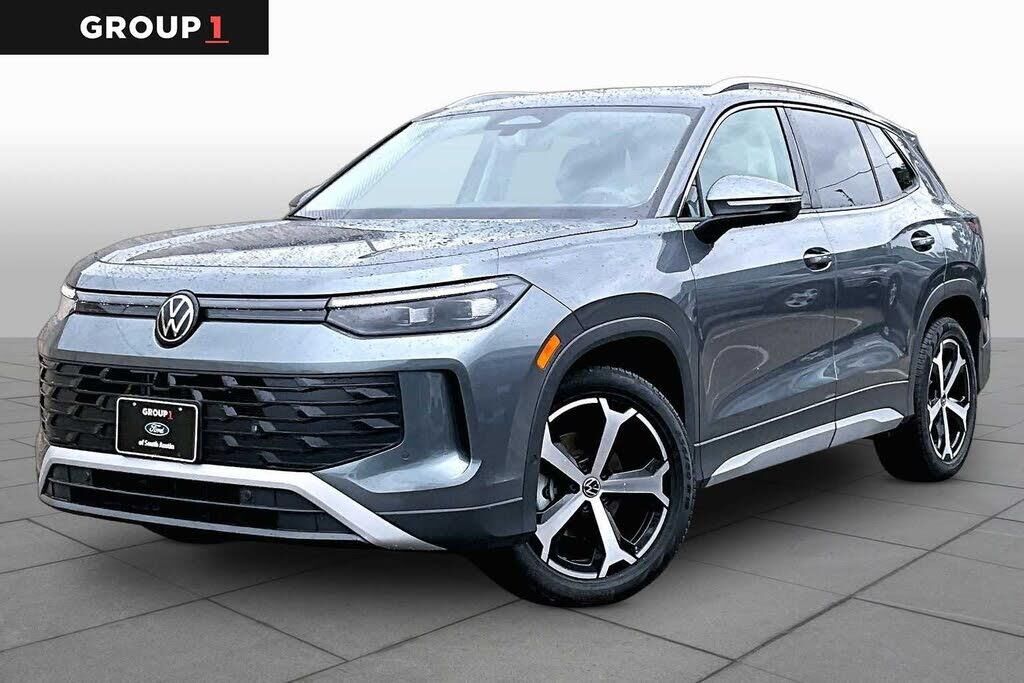 2026 Volkswagen Tiguan SE — photo 1 of 1