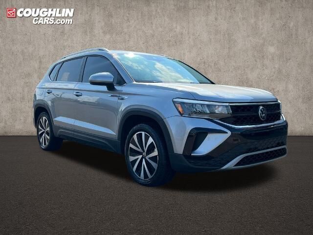 2023 Volkswagen Taos SE 4Motion