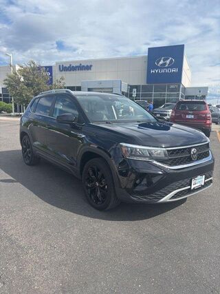 2023 Volkswagen Taos SE 4Motion