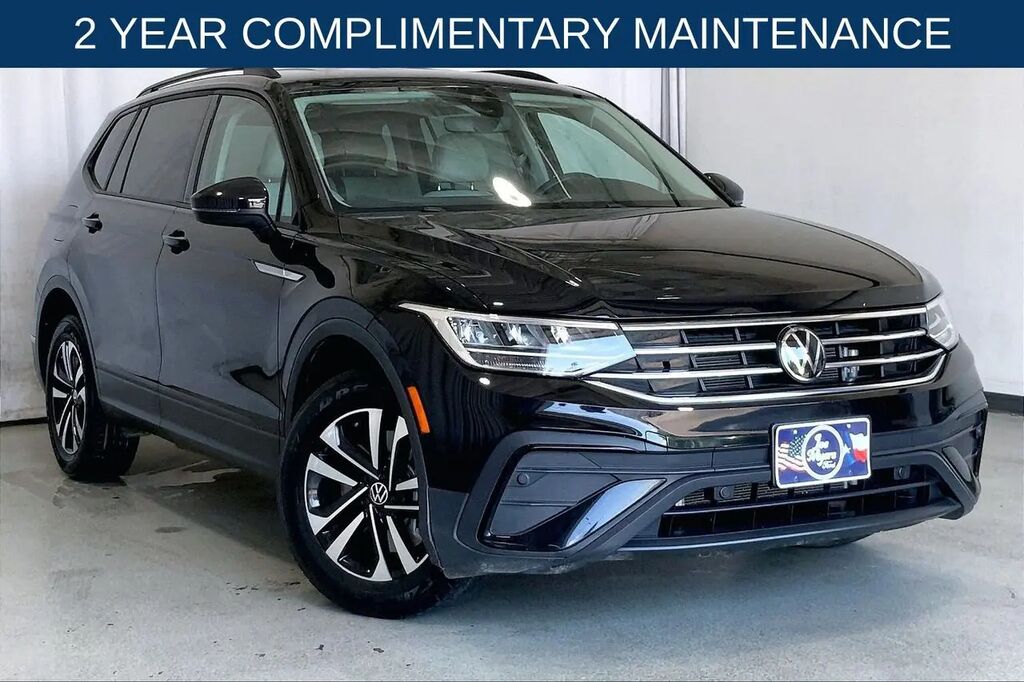 2024 Volkswagen Tiguan S — photo 1 of 13
