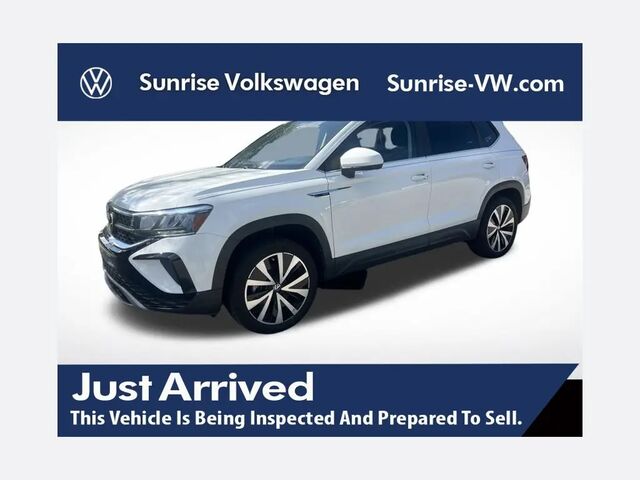 2022 Volkswagen Taos SE