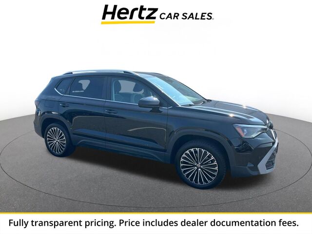 2026 Volkswagen Taos SE