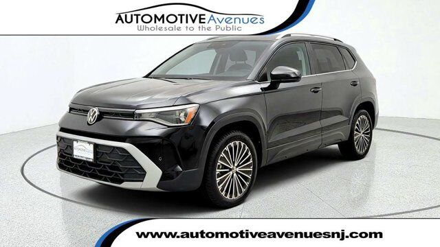 2025 Volkswagen Taos SE