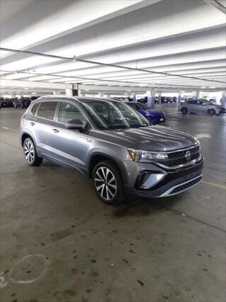 2024 Volkswagen Taos SE