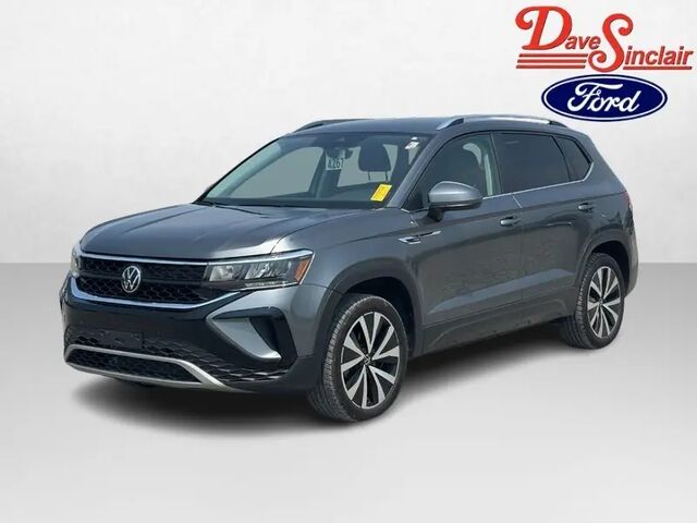 2023 Volkswagen Taos SE